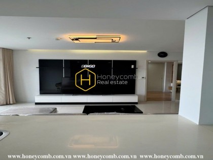 Thao Dien Pearl 2 bedrooms apartment on high floor