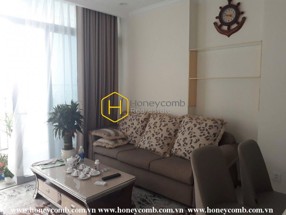 Cho thuê căn hộ duyên dáng với thiết kế nhã nhặn, mộc mạc ở Vinhomes Central Park