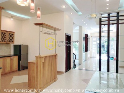 Charming home for a great retreat in Vietnam Economy Newspaper Building