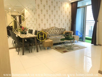Carve out a great life with this royal style apartment in Vinhomes Central Park