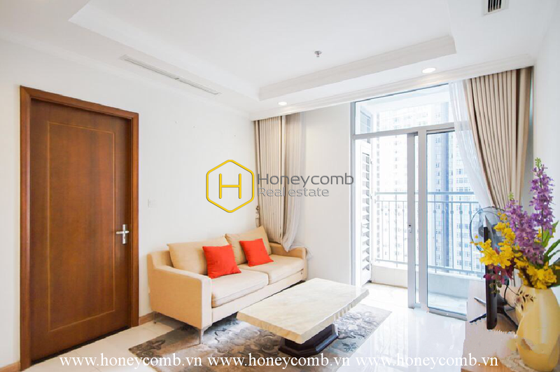 Hãy cùng khám phá căn hộ Vinhomes Central Park ngập tràn ánh nắng này ngay thôi nào