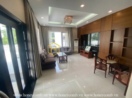 Suprised with the super big area of this Nguyen Van Huong villa