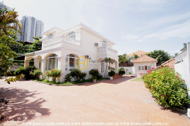 Luxury villa for those who pursue nobility in District 2