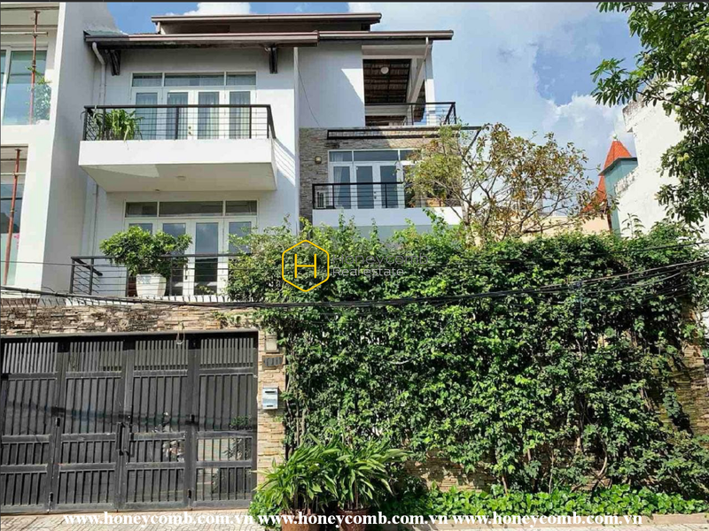 Stylish tenants' picks: Chic decor in the top District 2 villa