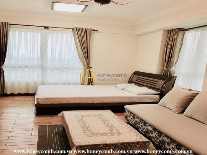 Wake up every morning in a wonderful light-filled space at your The Manor Officetel studio apartment