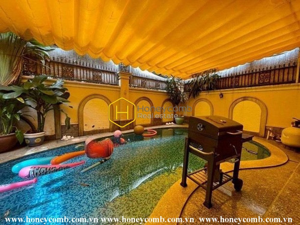 Everything everybody needs in a home is all in this District 2 villa