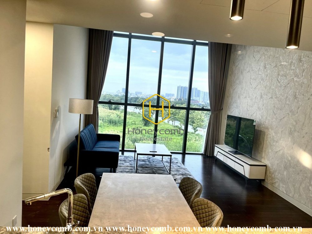 Căn hộ đầy đủ nội thất với kiến trúc đơn giản ở Empire City