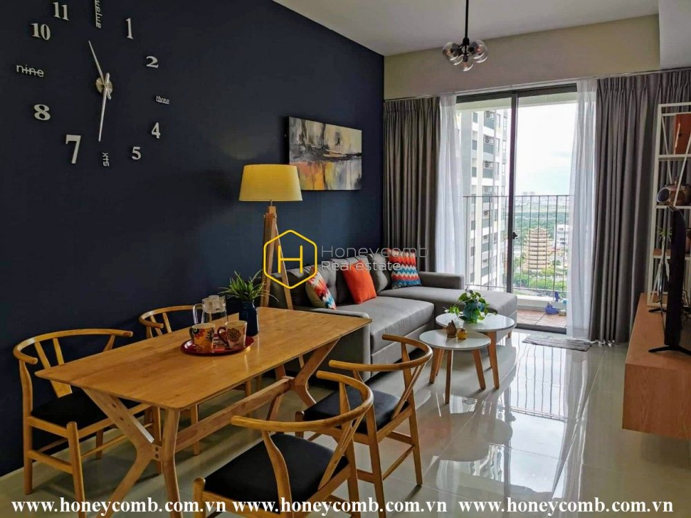 The 2 bedroom-apartment with smart design is still available at Masteri An Phu