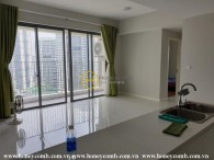 The wide 3 bedroom-apartment is very airy and fresh at Masteri An Phu