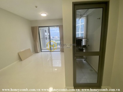 Enjoy a new life with this airy apartment for rent in Masteri An Phu