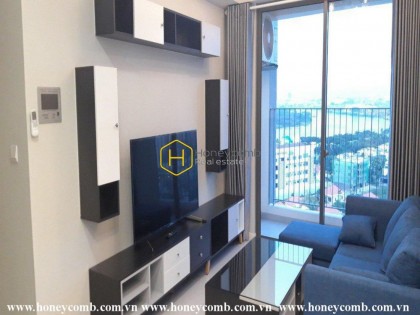 The 2 bed-apartment with romantic and pleasing style at Masteri An Phu