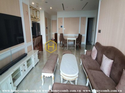 Feel the traquility in EVERY direction - Move into this upscale apartment in Vinhomes Golden River