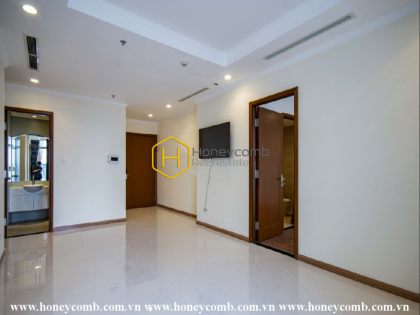Spacious unfurnished apartment awaits you to design it yourself in Vinhomes Central Park