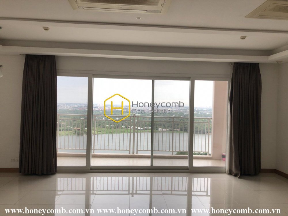 Well-lit unfurnished apartment for rent in Xi Riverview Palace