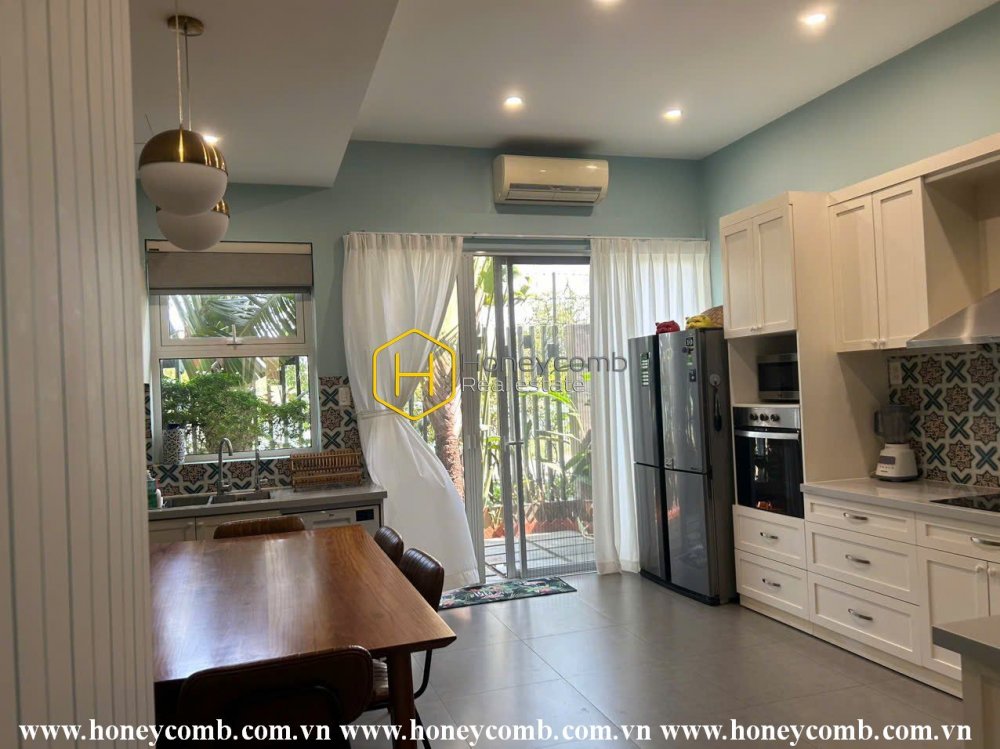 Complete your life with this perfect villa in Dstrict 2