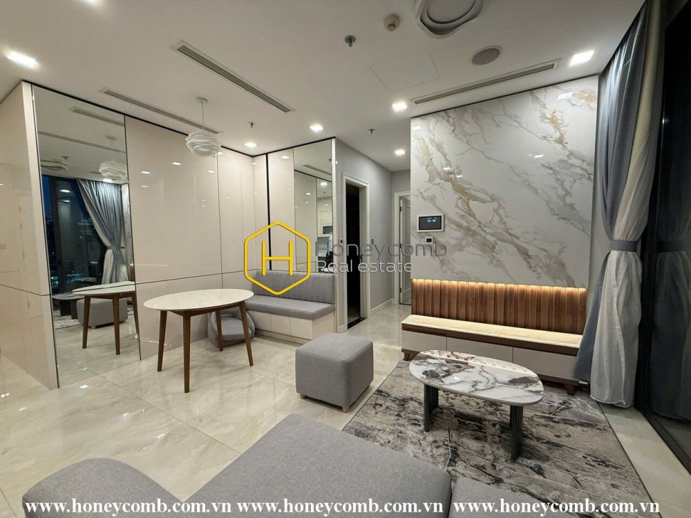 Căn hộ thiết kế hoàn mĩ tọa lạc tại Vinhomes Golden River cho thuê