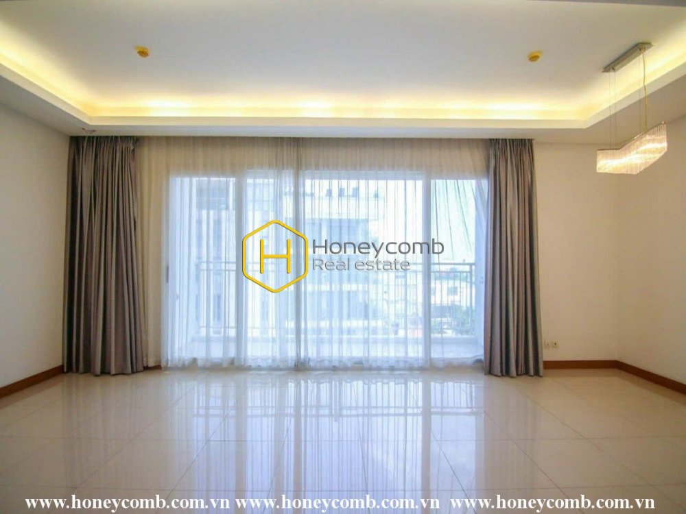 Spacious living space with airy river view - Xi Riverview Palace apartment for lease