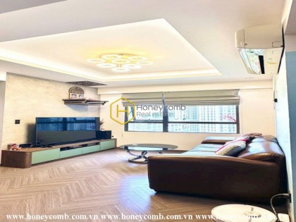 Smart Space and Modern Comforts Await You in This Masteri Thao Dien Apartment