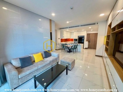 Get a royal life in the classy apartment with extraordinary view at  Sunwah Pearl