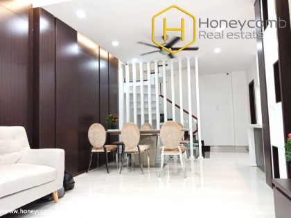 Modern house in Thao Dien for rent