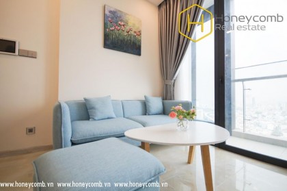 Cozy and cheerful with 2 bedrooms apartment in Vinhomes Central Park for rent