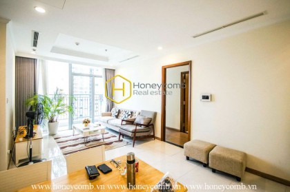This 2 bedrooms-apartment will give you the warmth and comfort in Vinhomes Central Park