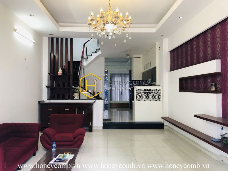 Cozy and modern designed townhosue for rent in District 2