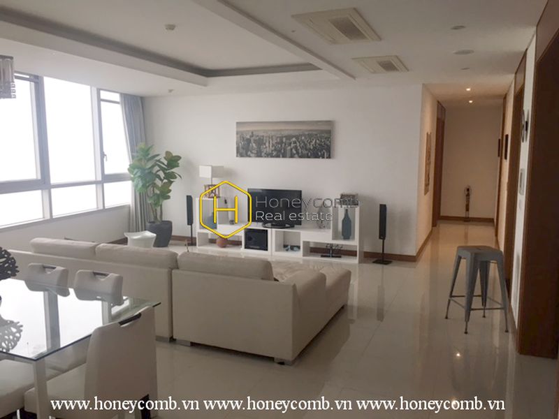 Minimalist combined with luxury in this apartment will make you fascinated Xi Riverview Palace