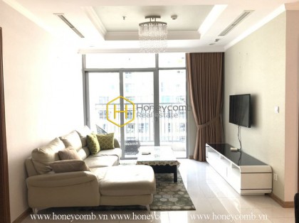 An elegant apartment with a particularly American style in Vinhomes Central Park is now for lease!