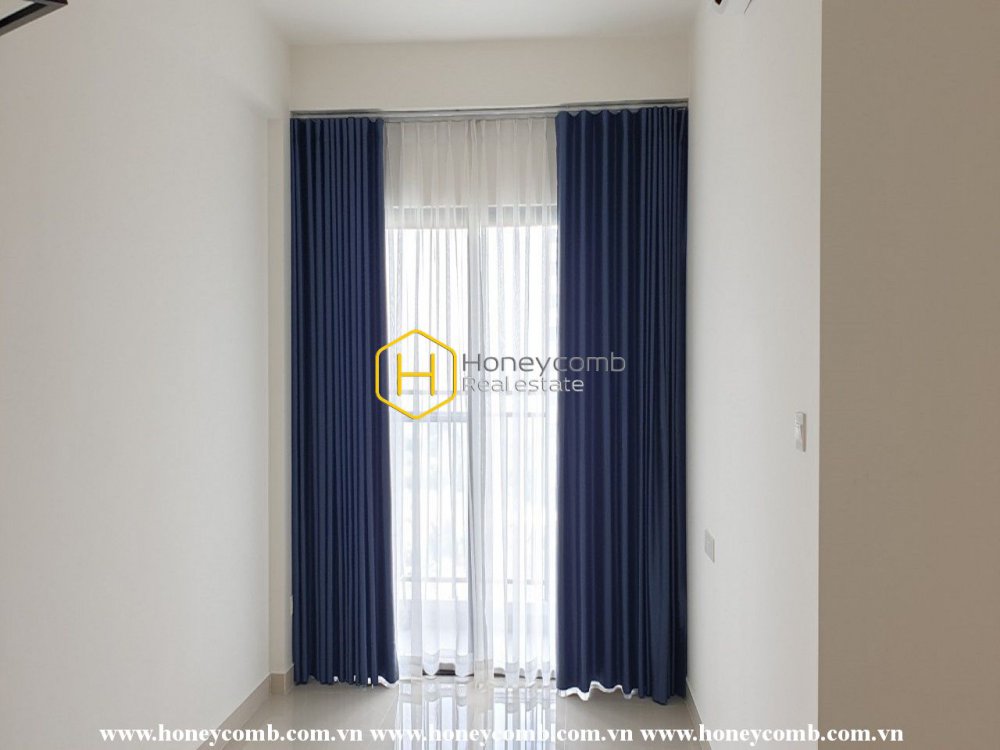 Căn hộ rộng rãi và không nội thất đang được cho thuê ở The Sun Avenue