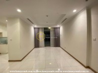 Standard quality & basic-furnished apartment in Vinhomes Central Park