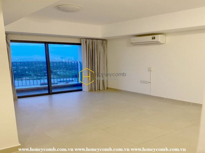 How tranquil the Saigon river is from this apartment at Masteri Thao Dien