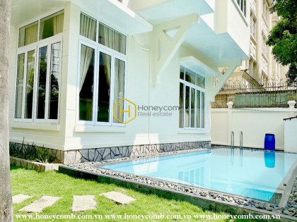 Experience a fancy life in this perfect villa in District 2