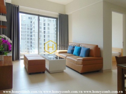 Căn hộ 2 phòng ngủ có lầu cao và nội thất mới tại Masteri cho thuê