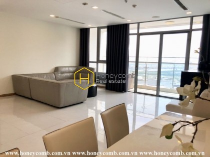 The 3 bed-apartment with spacious and good-looking design from Vinhomes Central Park