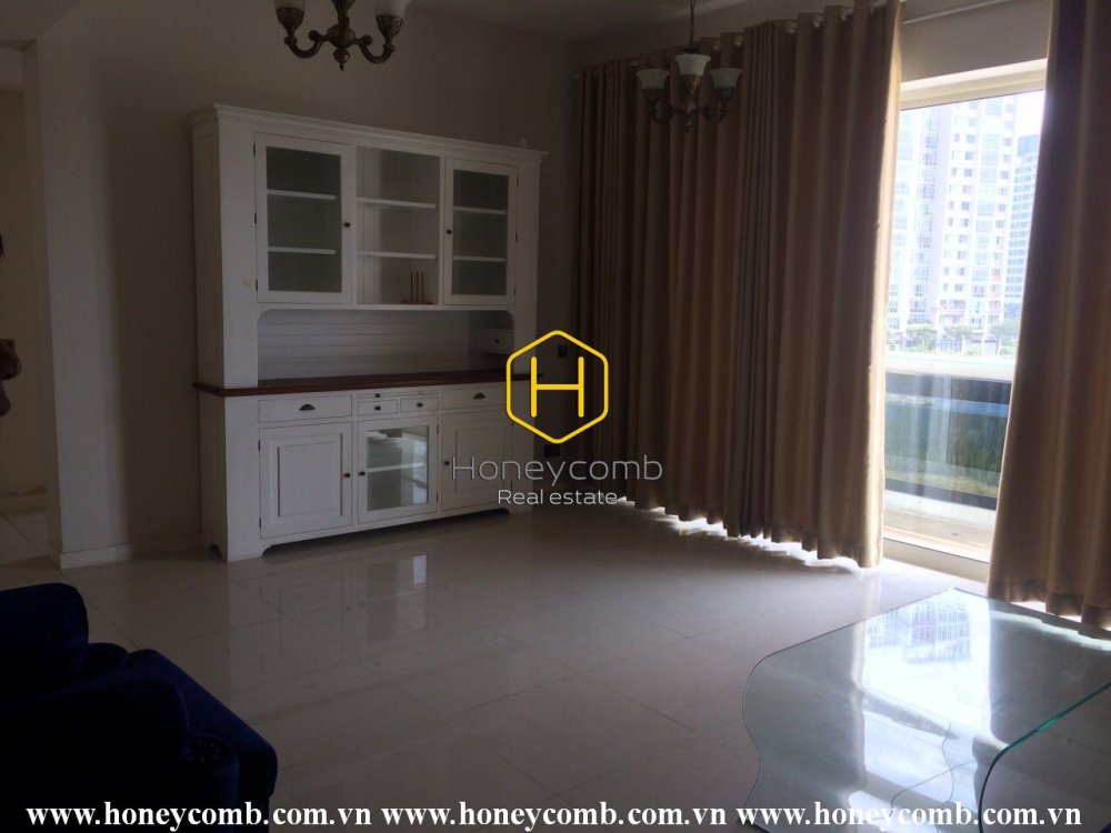 Park view apartment for rent in the Estella-good price