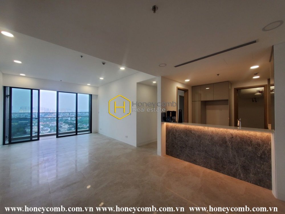 Such an amazing unfurnished apartment with full of sunshine in The River Thu Thiem