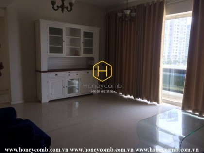 Park view apartment for rent in the Estella-good price