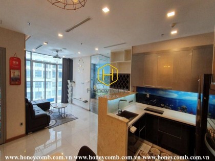 The spacious 4 bedroom-apartment with lovely design from Vinhomes Central Park