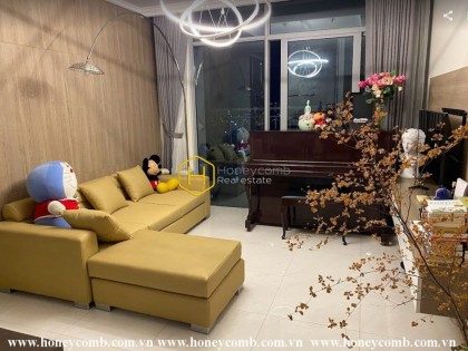 A superior Vinhomes Central Park apartment modestly nestled in the middle of bustling Saigon