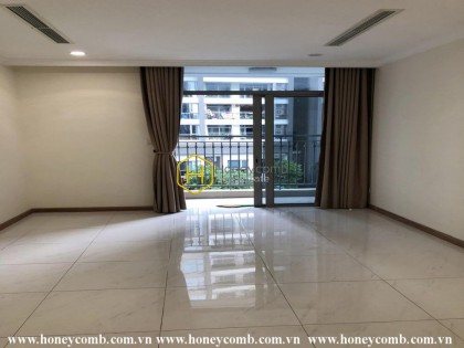 Unfurnished Vinhomes Central Park apartment will stimulate your mind