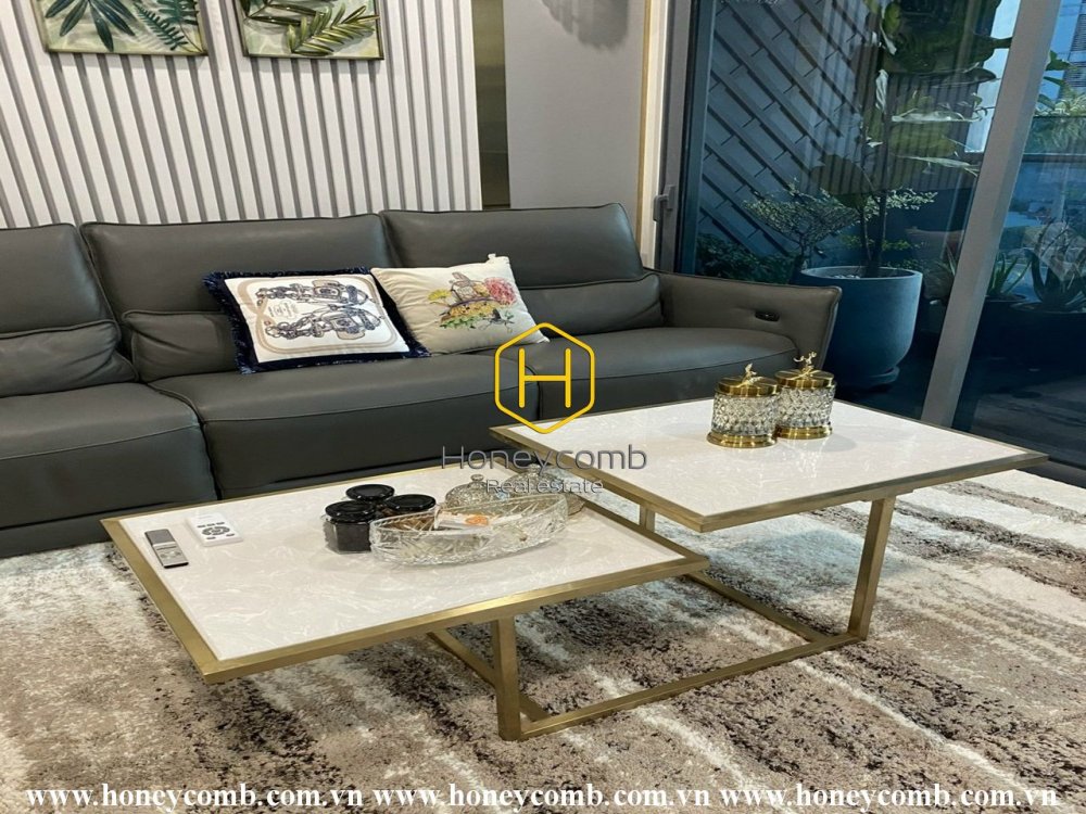 Căn hộ tràn ngập ánh sáng với thiết kế nhẹ nhàng ở Sunwah Pearl