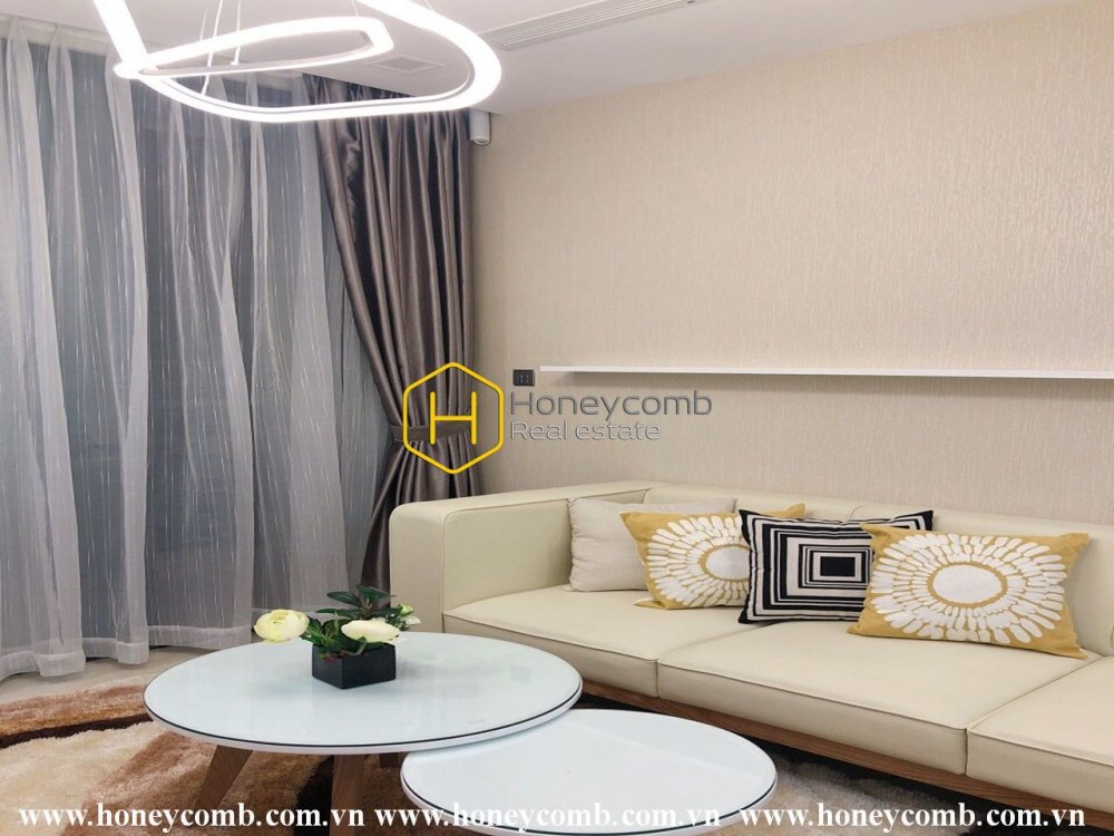 The 1 bedroom-apartment with fresh, modern and fashionable space at Vinhomes Golden River