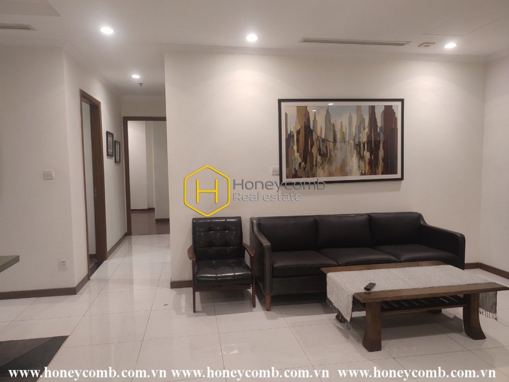 Cảm nhận không khí bình yên trong căn hộ ấm áp ở Vinhomes Central Park